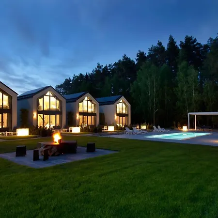 Nova Ulinia Forest - Dom Nad Morzem, Podgrzewany Basen , Sauna, Balia Z Jacuzzi, Starlink בית נופש *