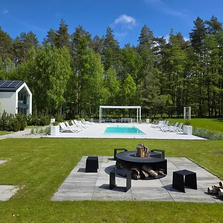 Nova Ulinia Forest - Dom Nad Morzem, Podgrzewany Basen , Sauna, Balia Z Jacuzzi, Starlink Ulinia